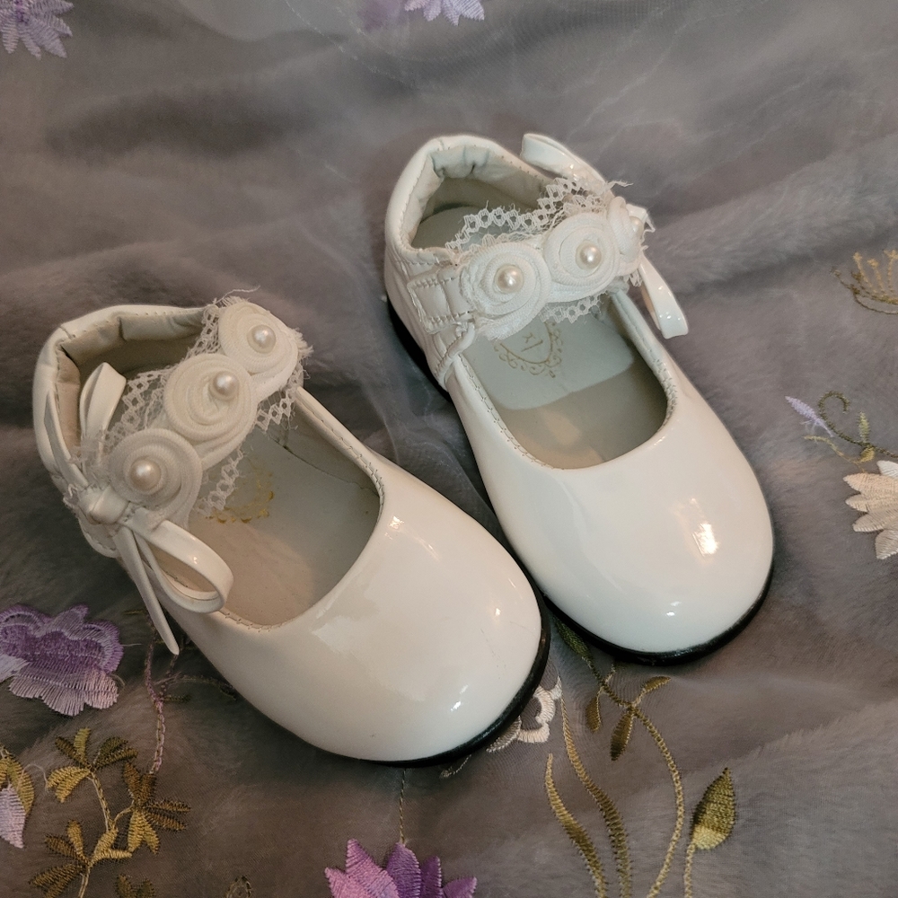 Toddler Dress Shoe, White